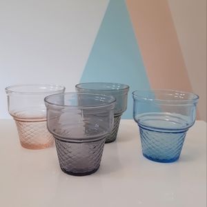 NWOT Set of 4 Glass Dessert Cups